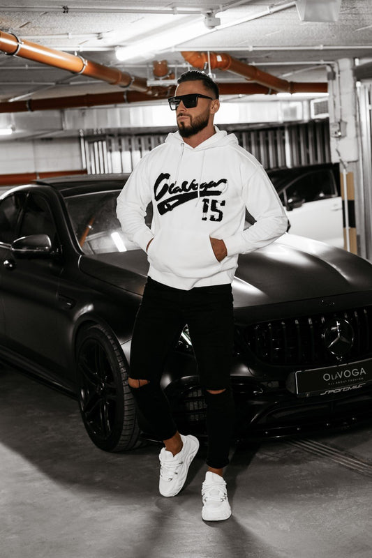 Olavoga Wild kapucnis pulóver