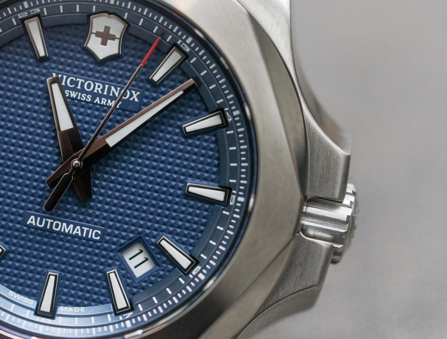 Victorinox I.N.O.X. Automata óra