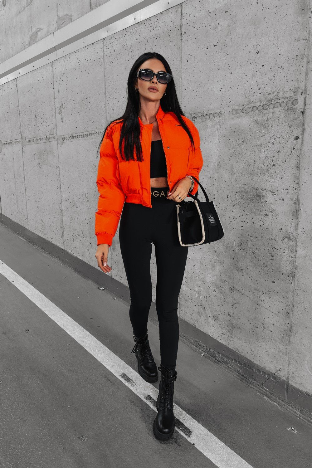 Olavoga Phonix bomber