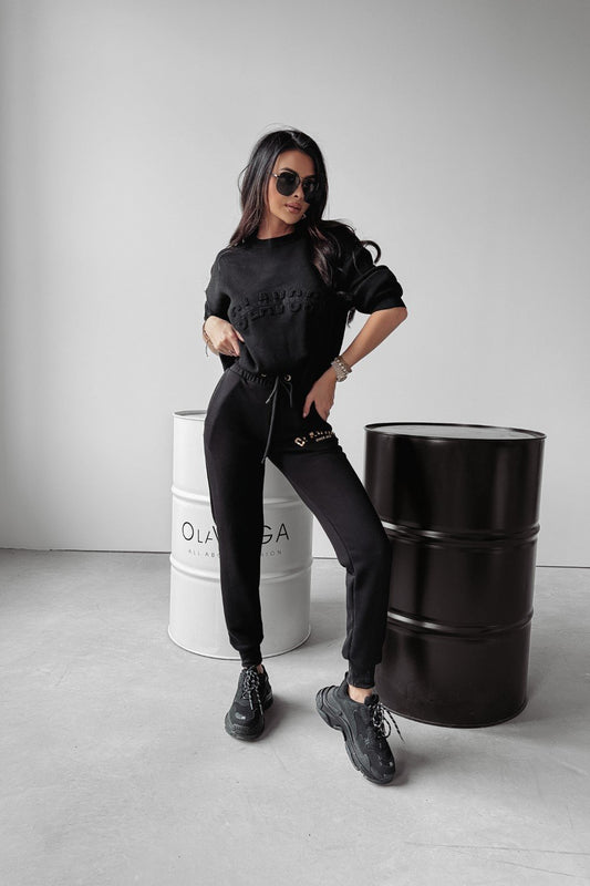 Olavoga Yukio pulóver