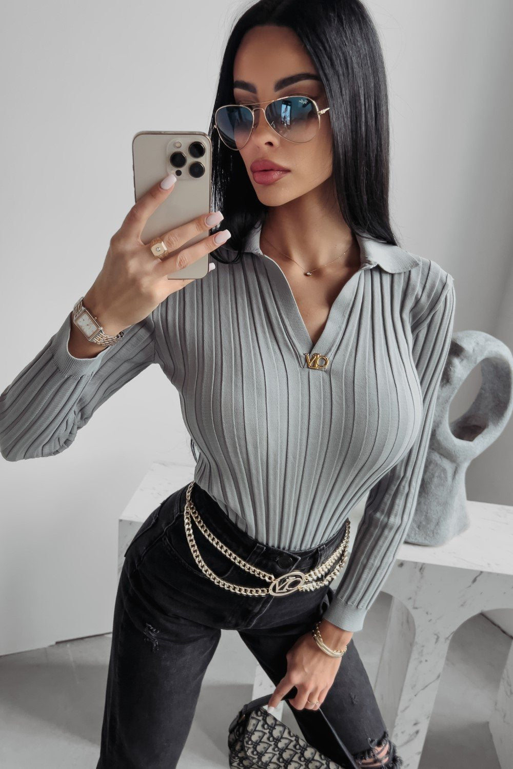 Olavoga Anabel felső