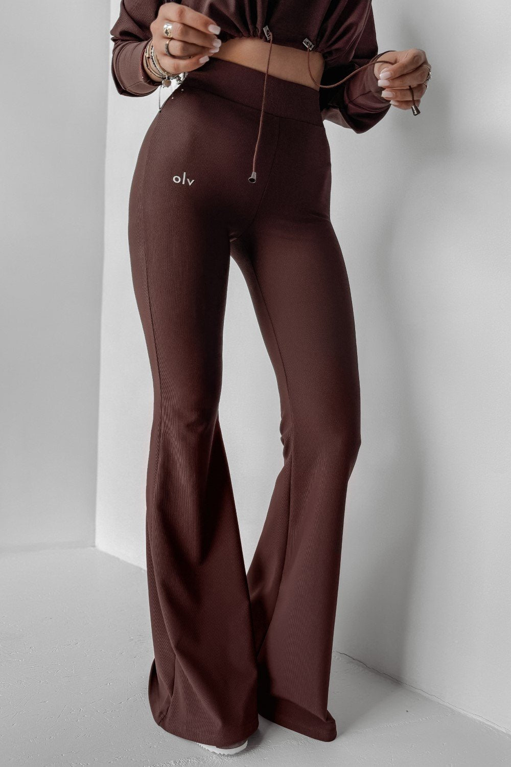 Olive Ashwood set