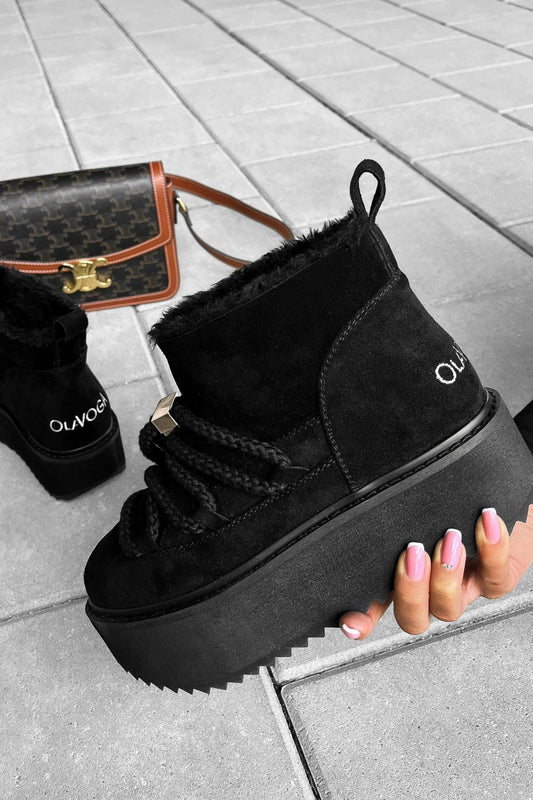 Olavoga Granda hótaposó