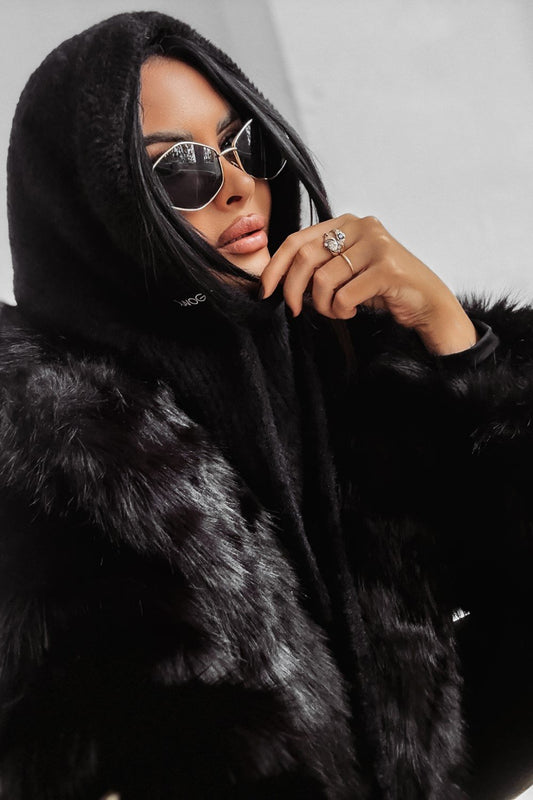 Olavoga Sabina símaszk