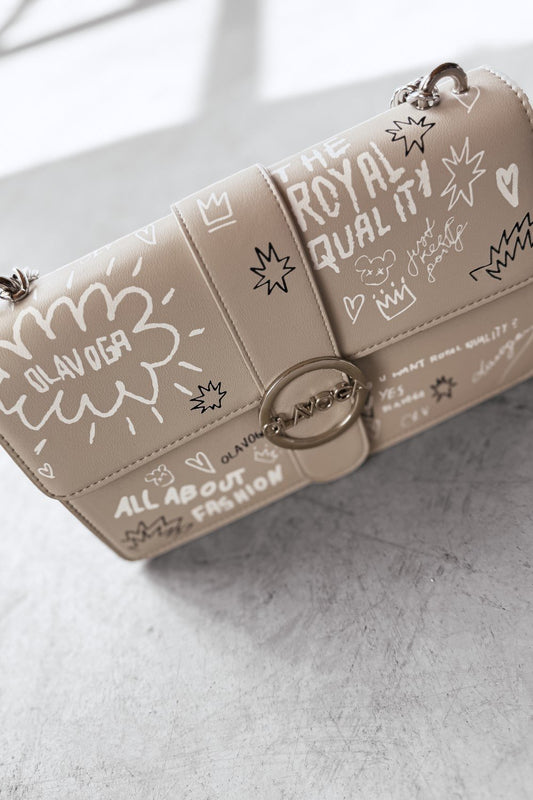 Olavoga Sketch táska