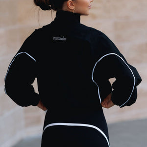 Mando Effortless Throw-on Pulóver