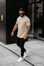 Olavoga Goldenes Kurzarm-T-Shirt