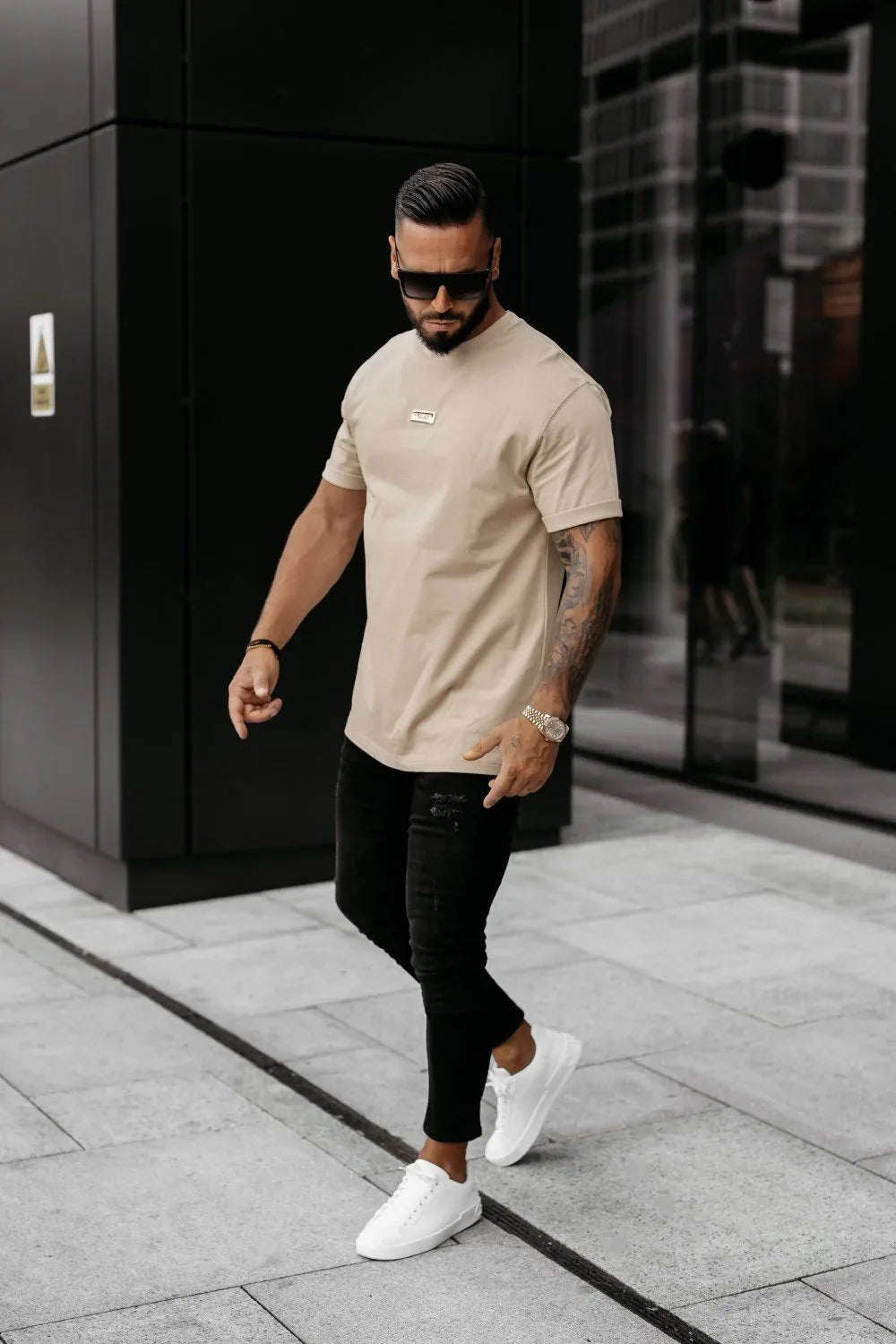 Olavoga Goldenes Kurzarm-T-Shirt