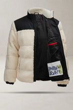 Olivgrüne Vaas-Jacke