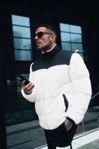 Olivgrüne Vaas-Jacke