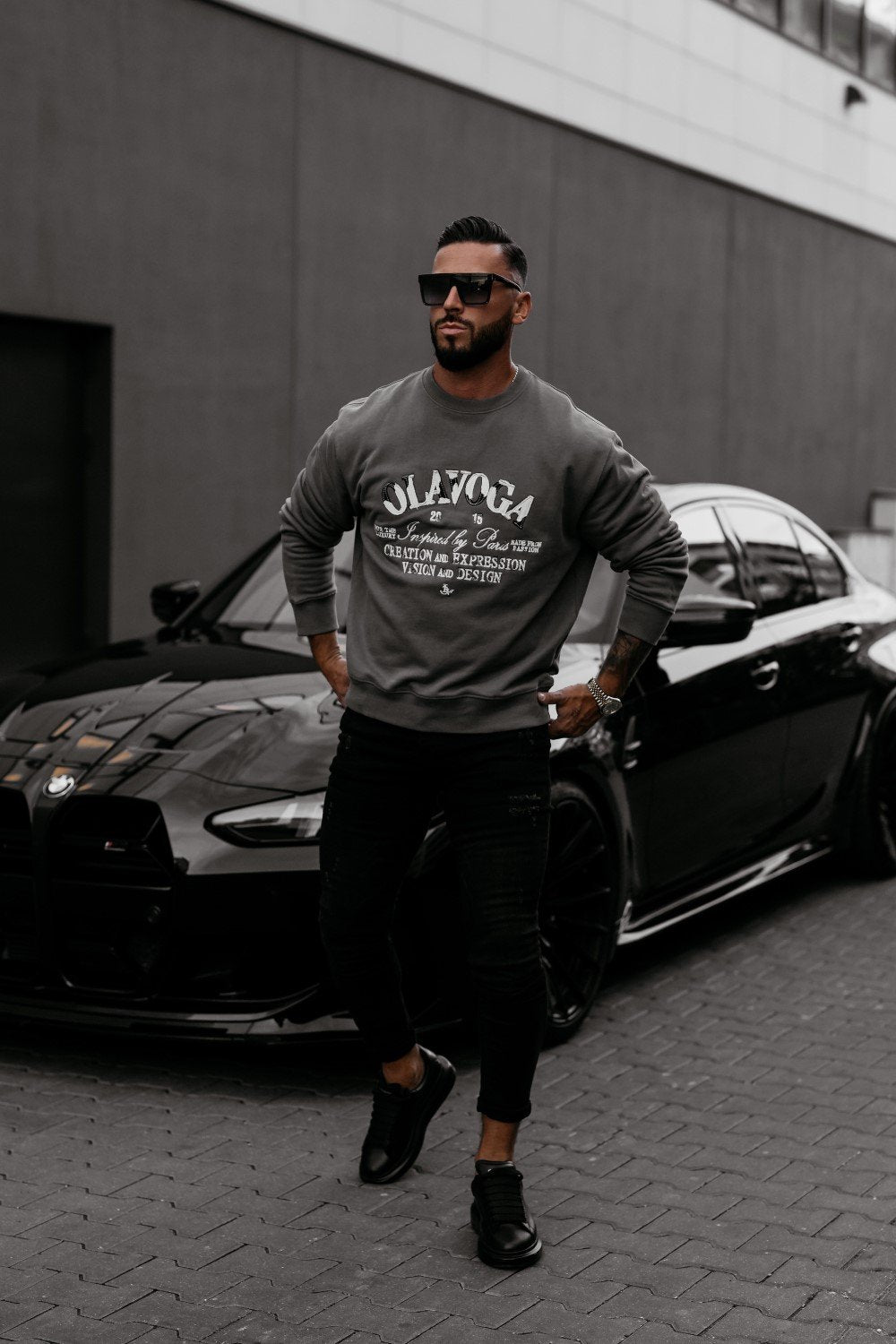 Olive VIROUS sweater