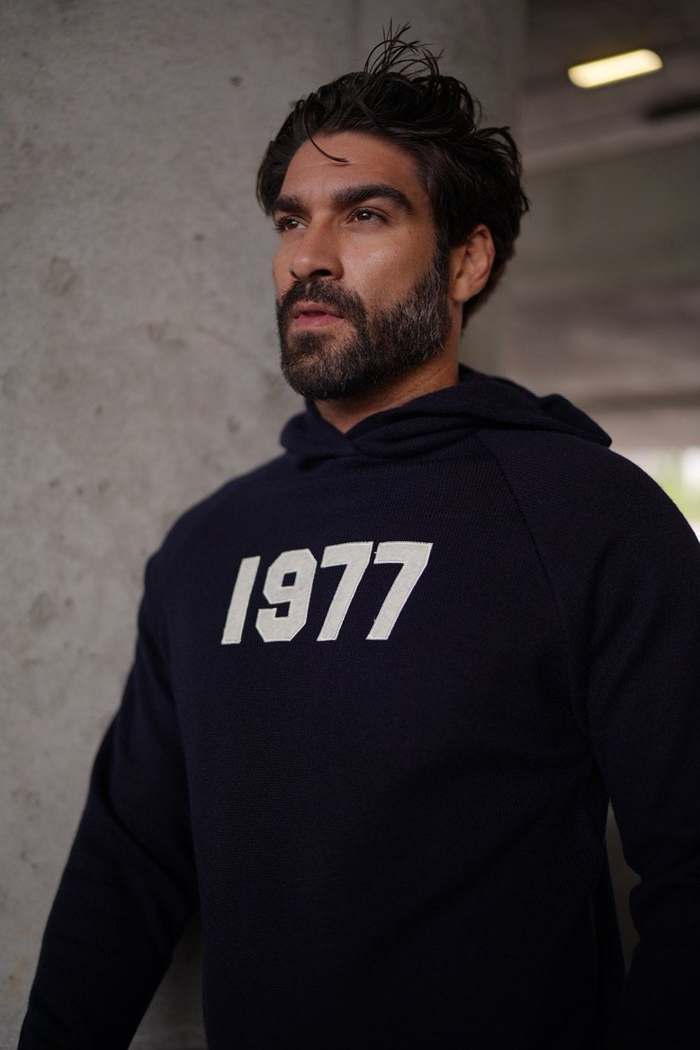 Olavoga Uniqs sweter