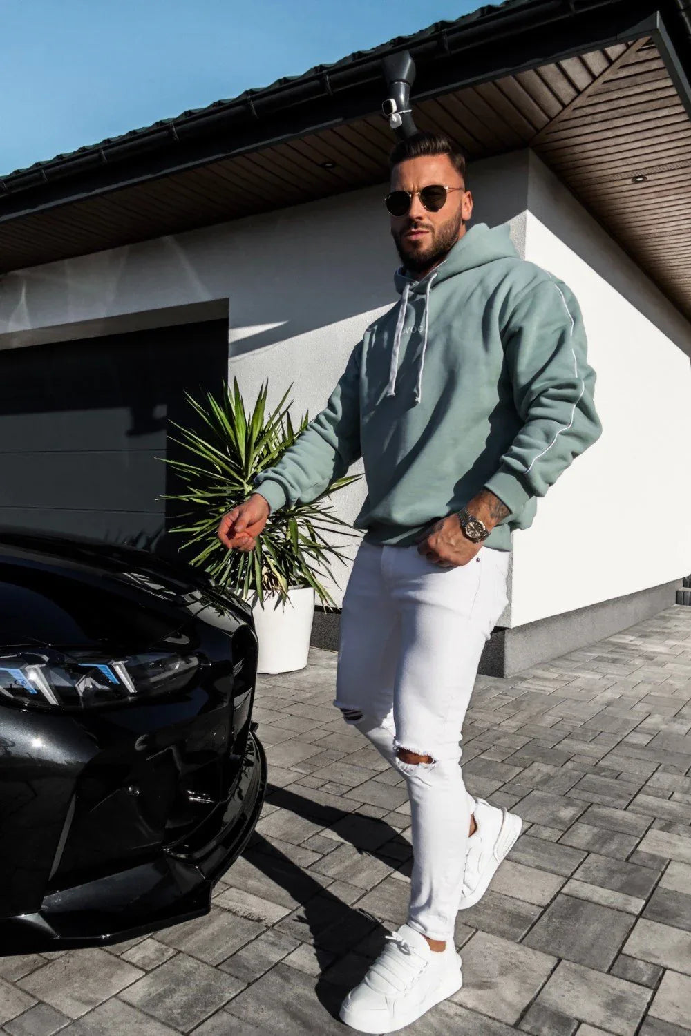 Olavoga Money Pullover