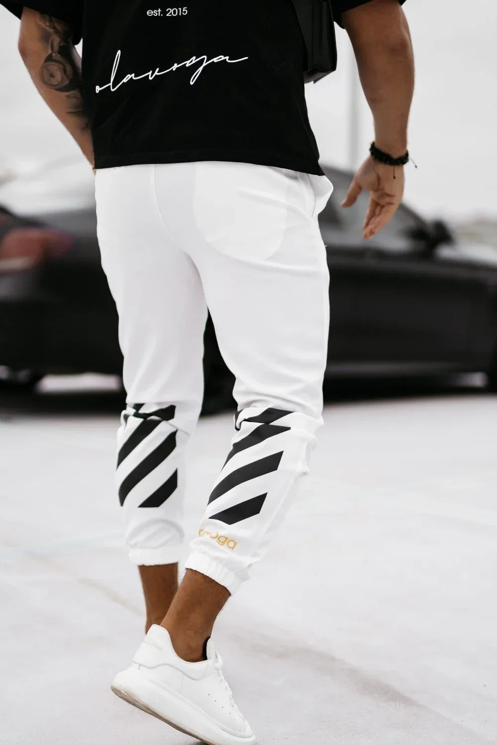 Olavoga Stranger Hose