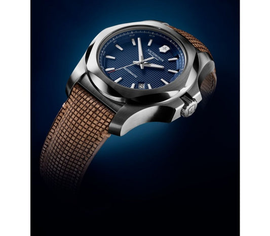 Victorinox I.N.O.X. Mechanical óra