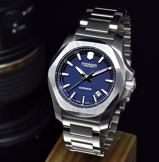Victorinox I.N.O.X. Automata óra