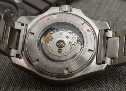 Victorinox I.N.O.X. Automata óra