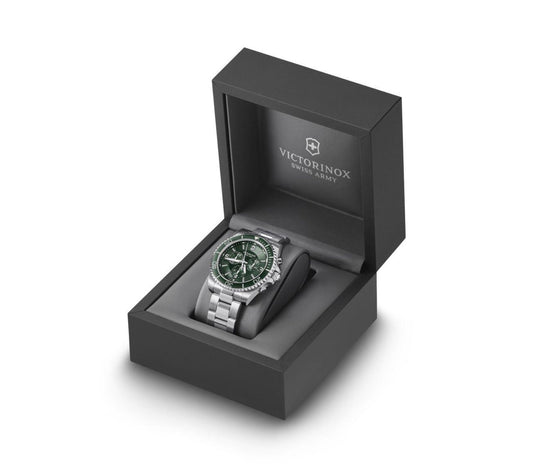 Victorinox Maverick Chronograph óra