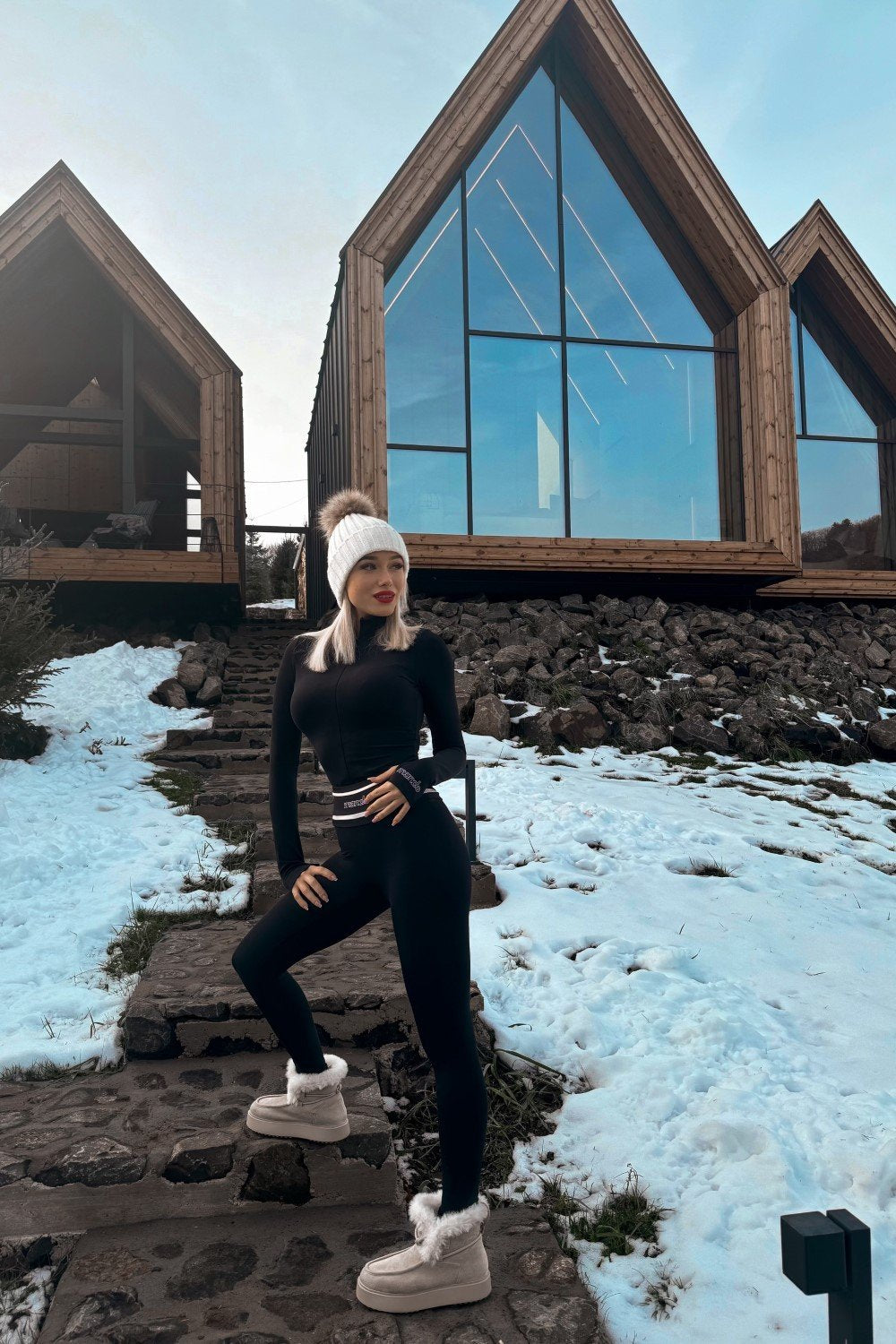 Mando csíkos leggings