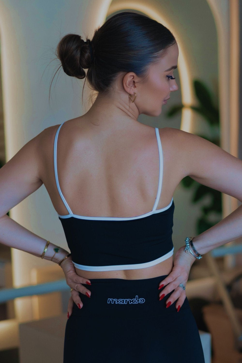 Mando Mindful Cut Top