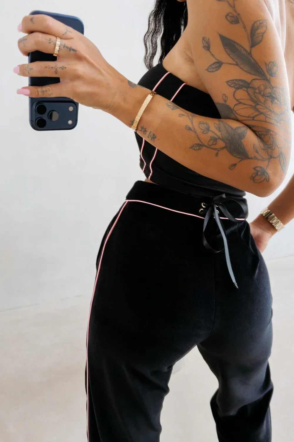 Olavoga Velin Hose