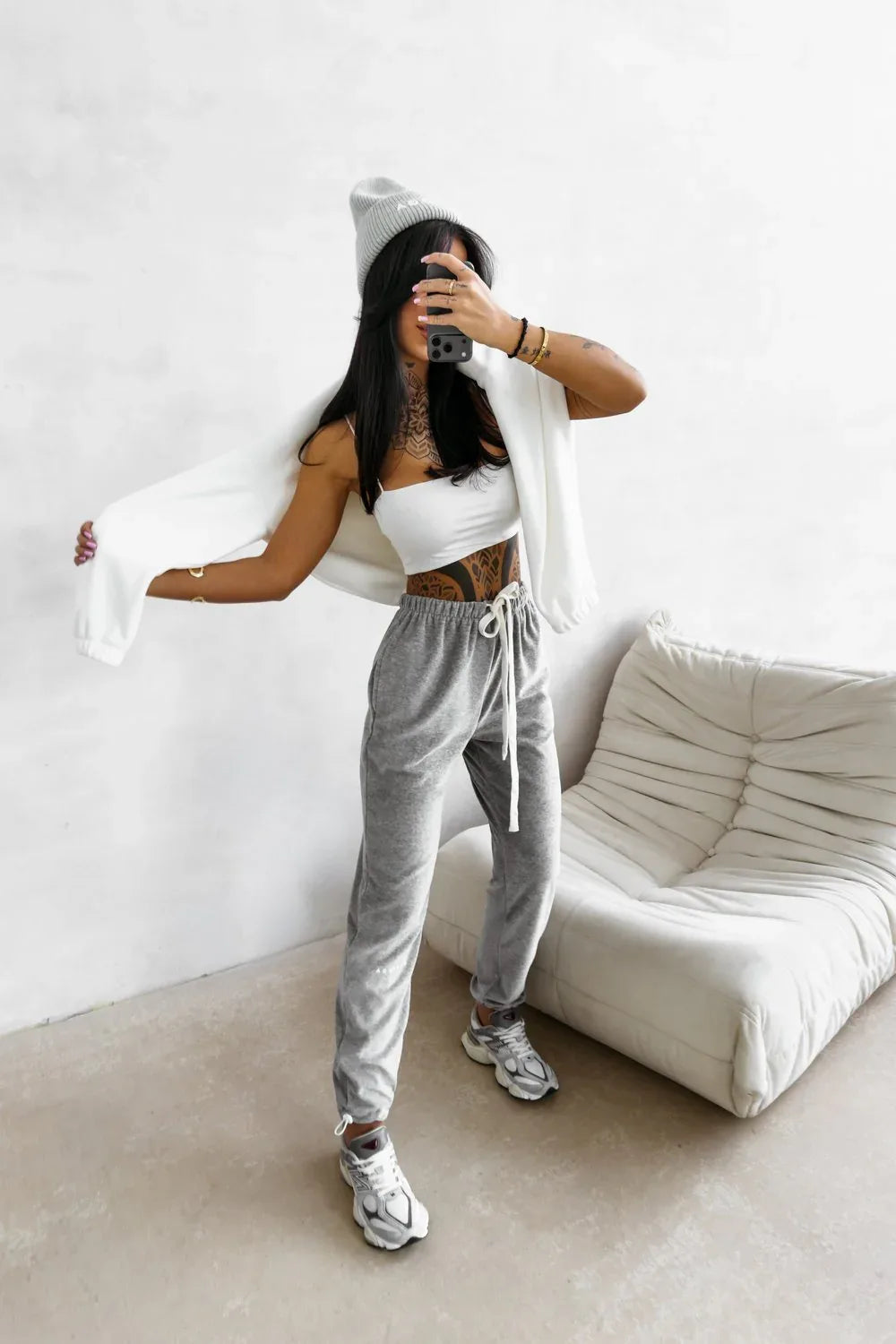 Olavoga Nesa spodnie