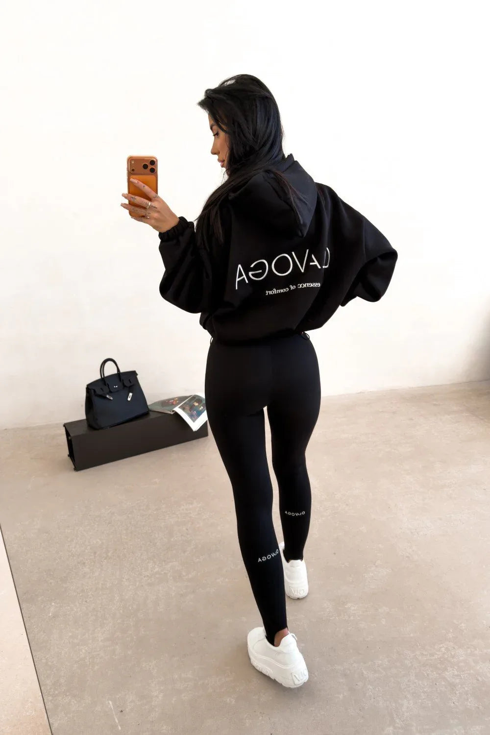 Olavoga Vela Pullover
