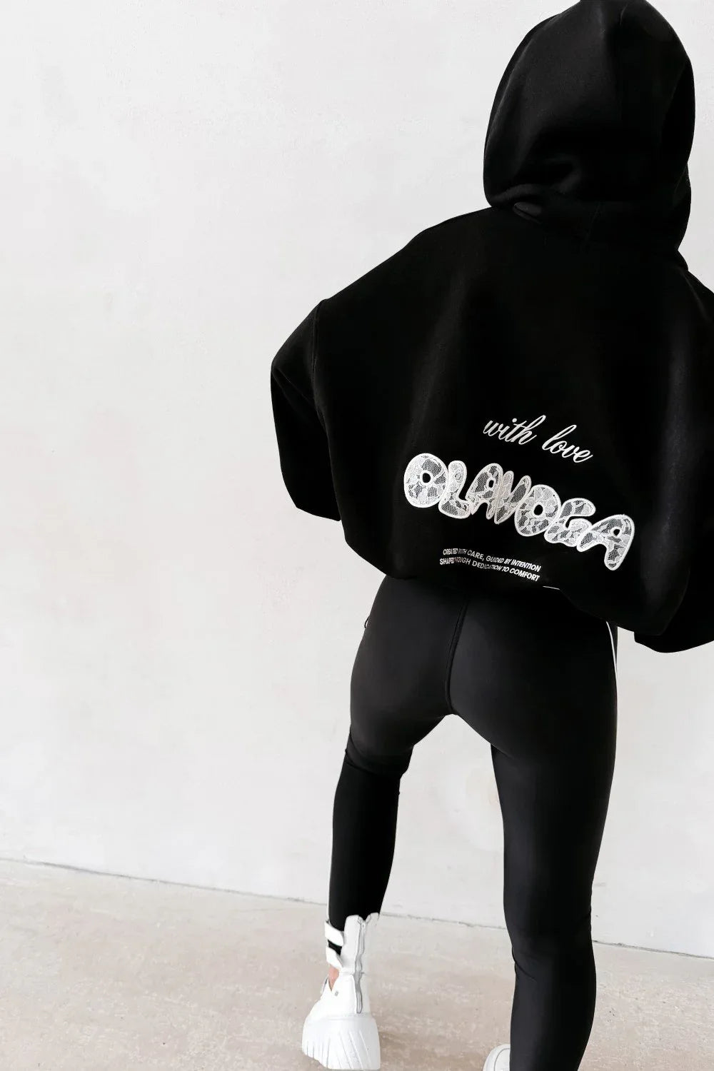 Olavoga Lasana Pullover