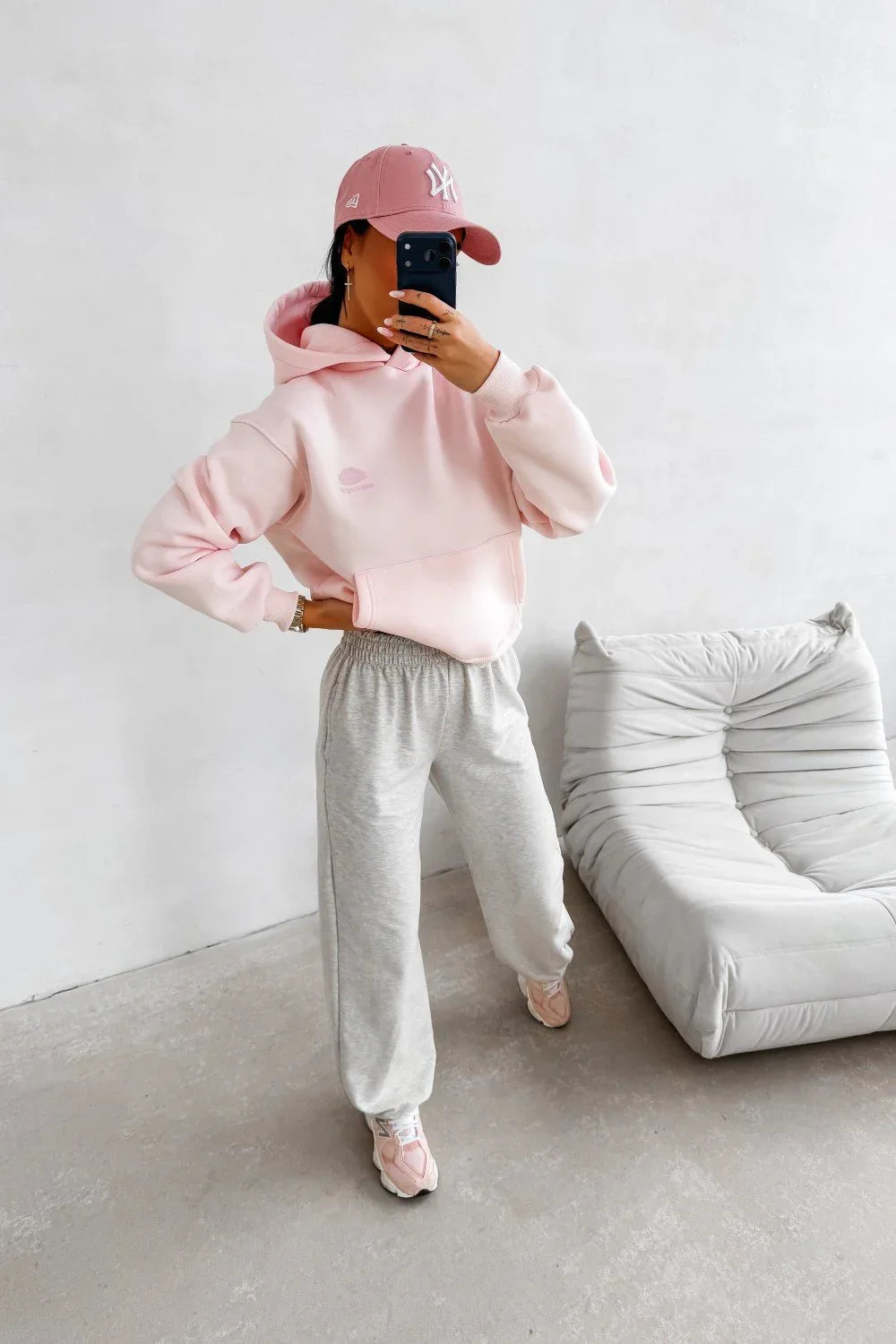 Olavoga Lucky Mindset Pullover