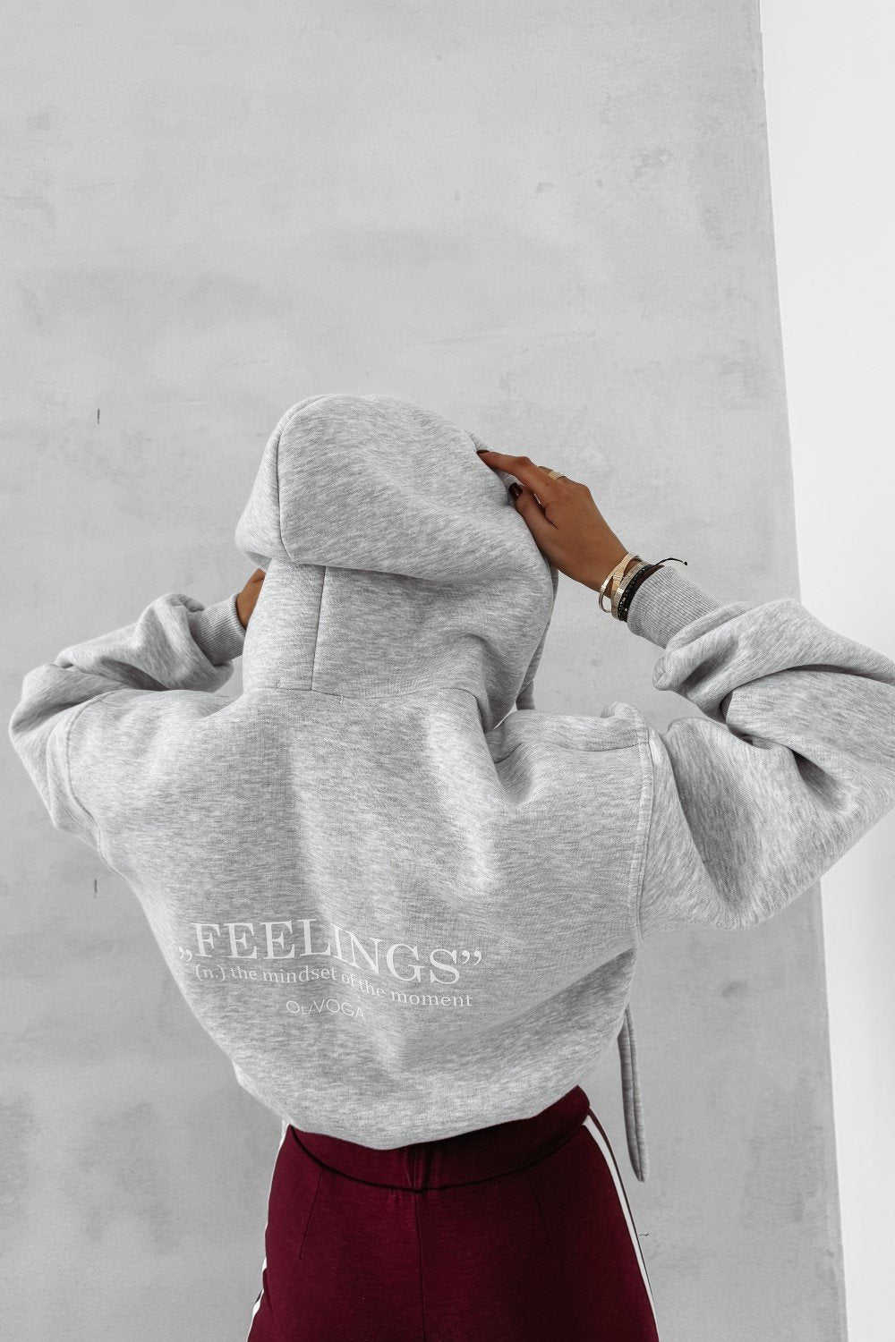 Olavoga Feelings pulóver