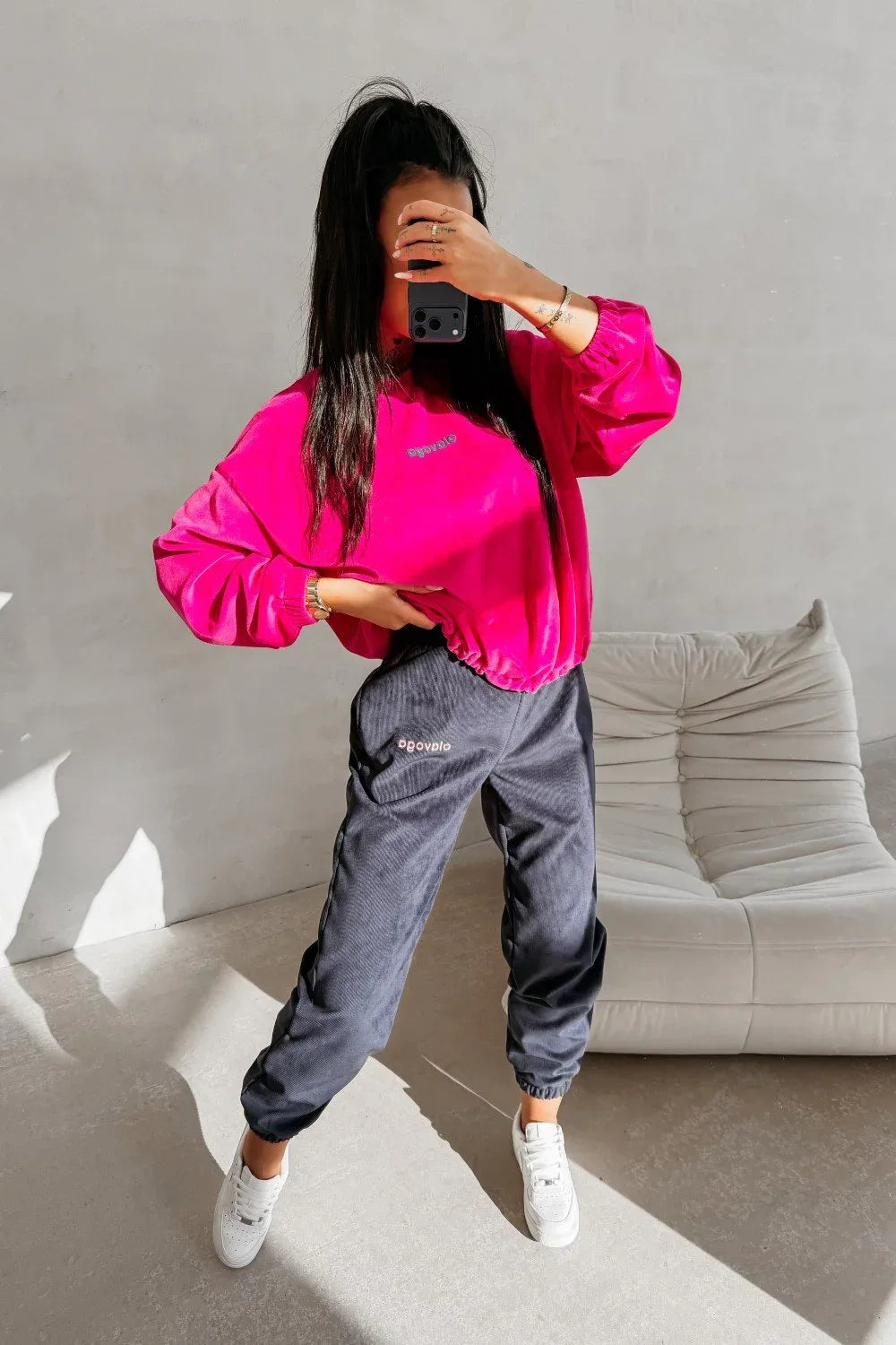 Olavoga Velvora Pullover