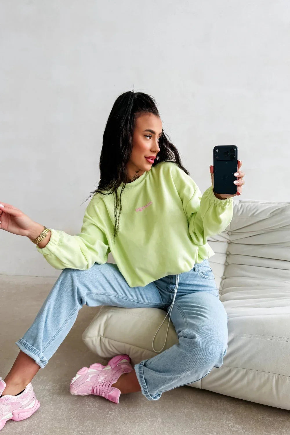 Olavoga Velvora Pullover