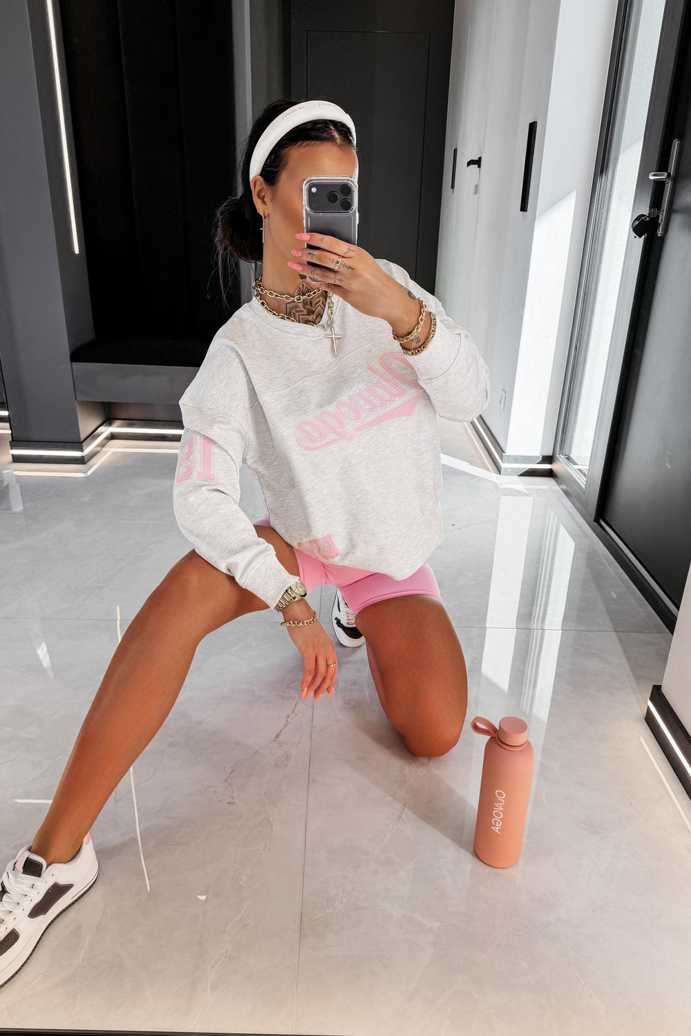 Olavoga Yalee Sweatshirt