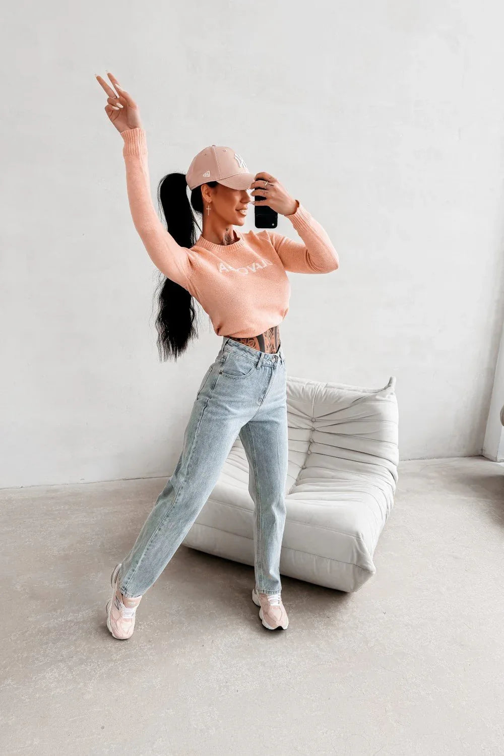 Olavoga Zaio pulóver