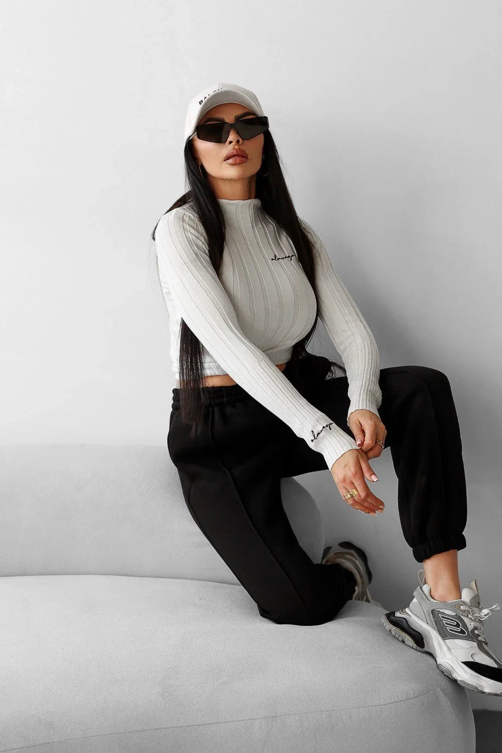 Olavoga Piper Pullover