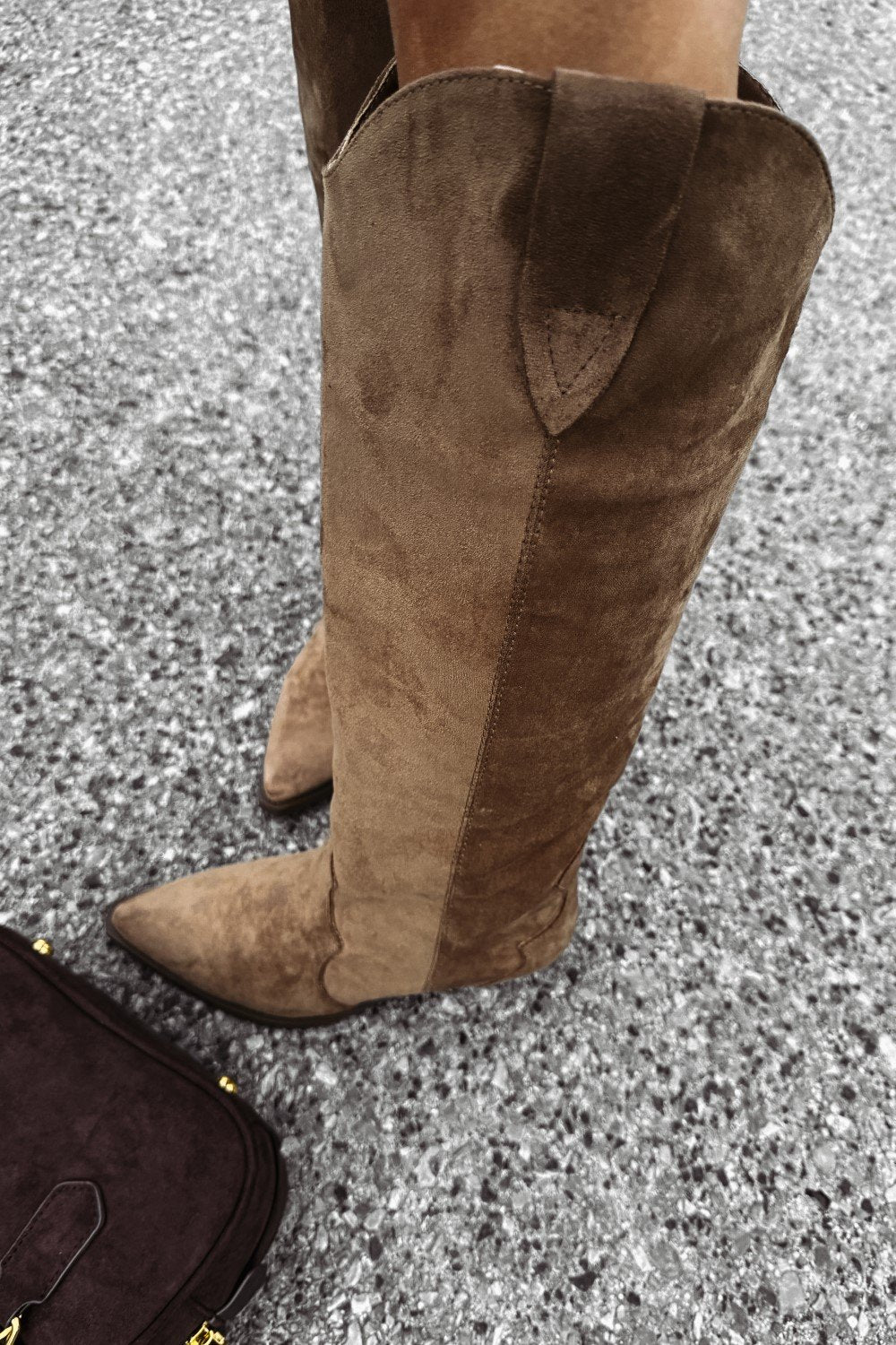 Olive POINT boots