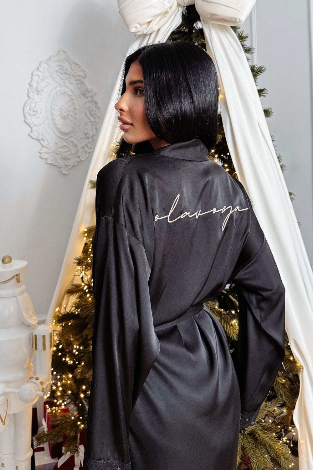 Olavoga Saffron köntös