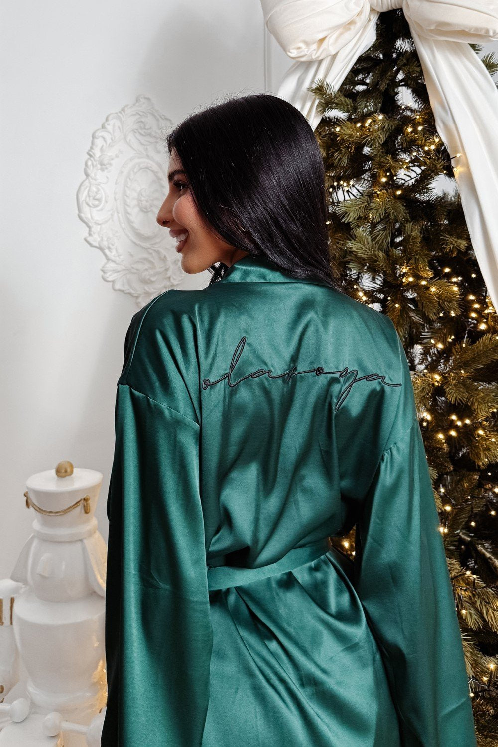 Olavoga Saffron köntös