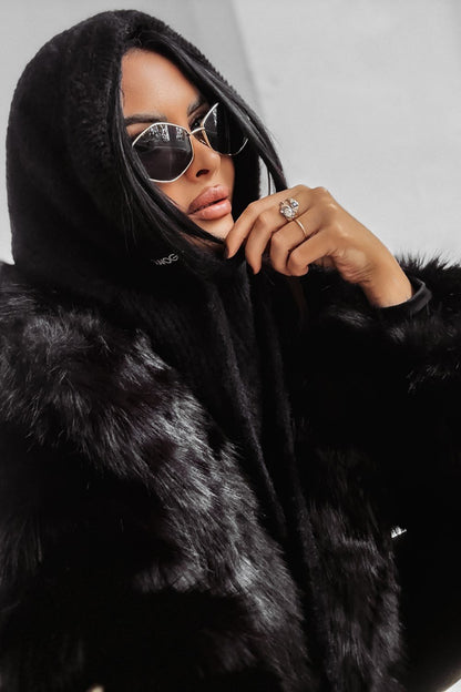 Olavoga Sabina símaszk