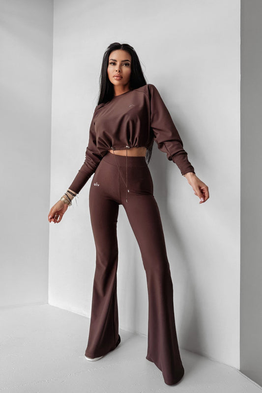 Olive Ashwood set