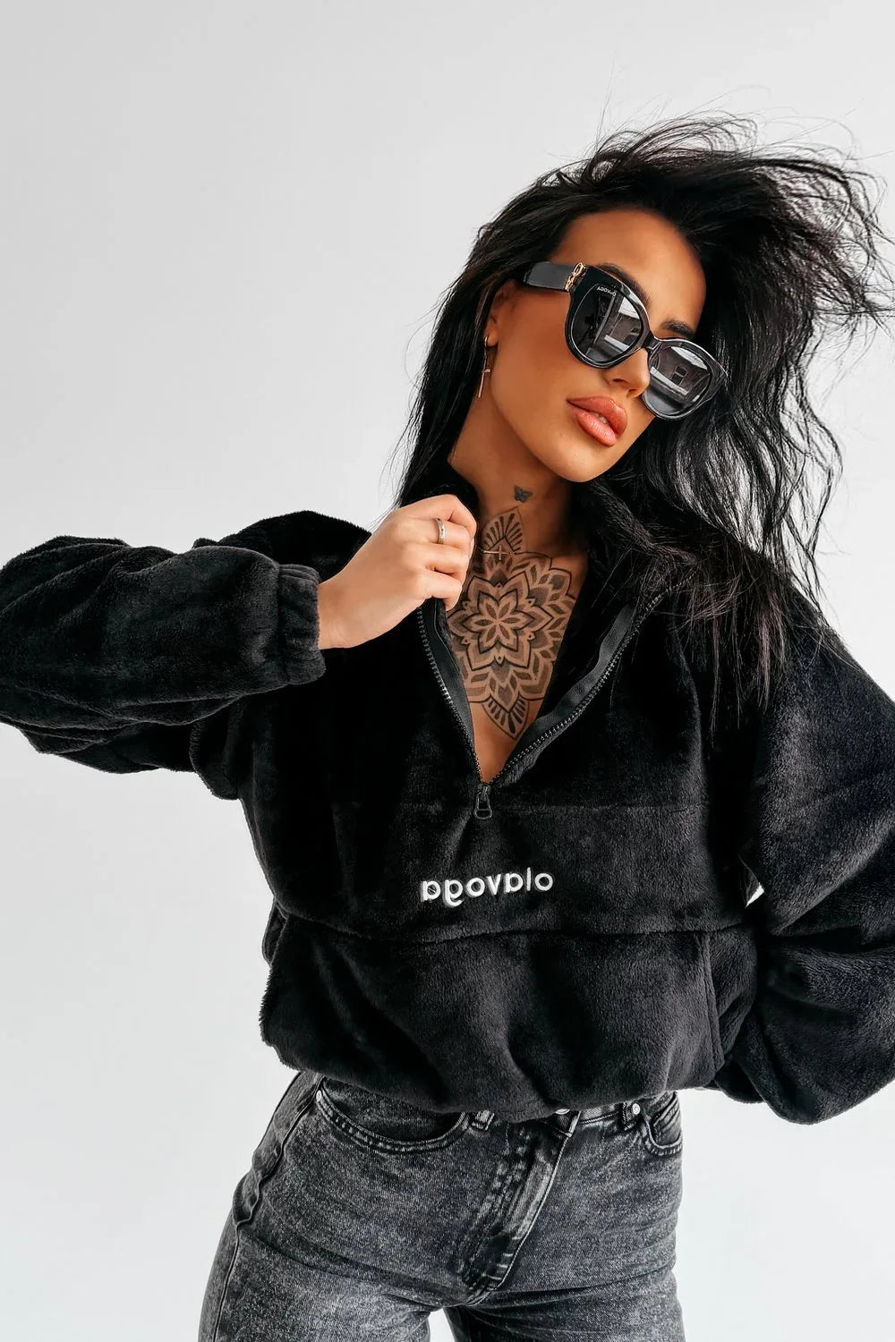 Olavoga Emino Pullover