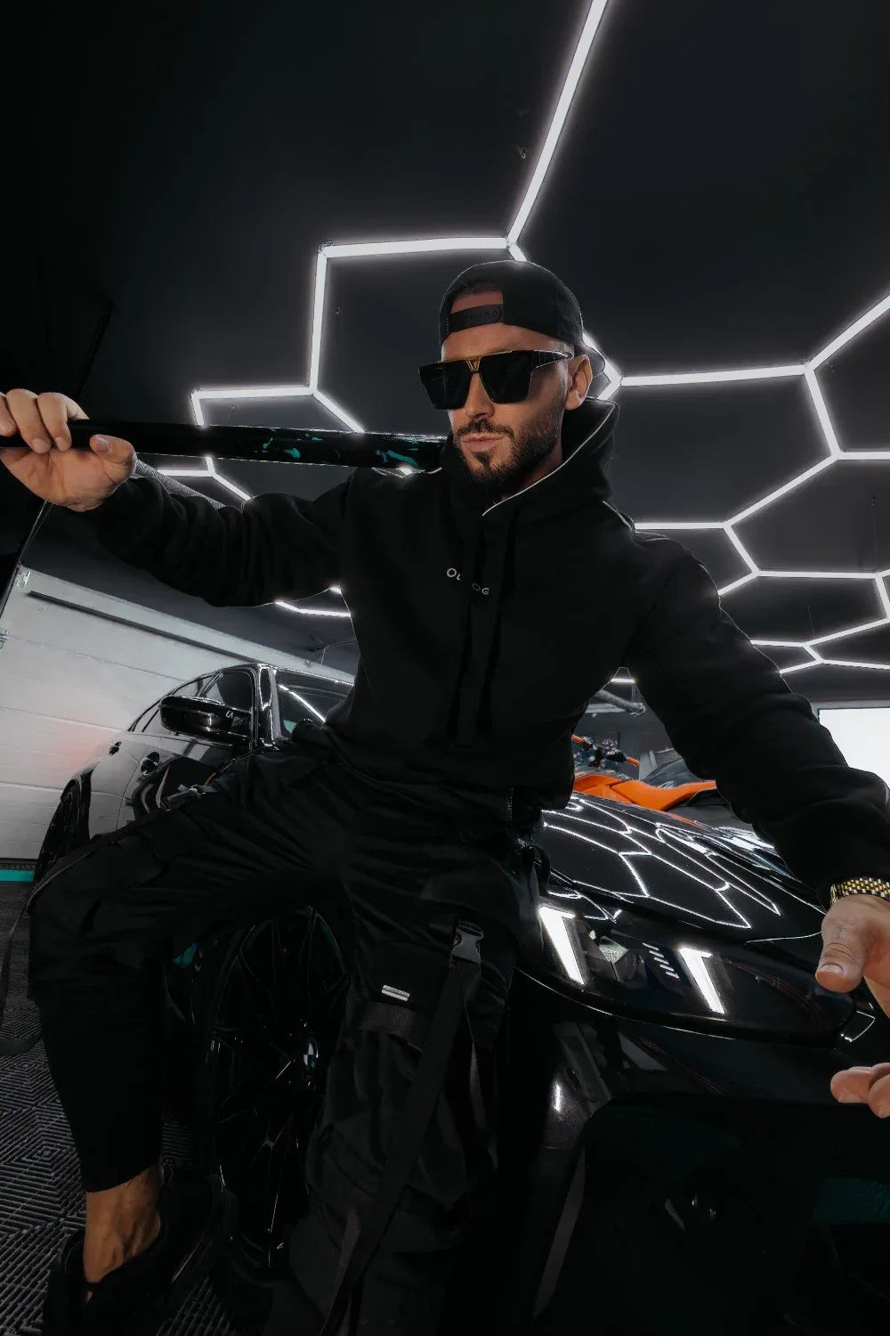 Olavoga Money Pullover