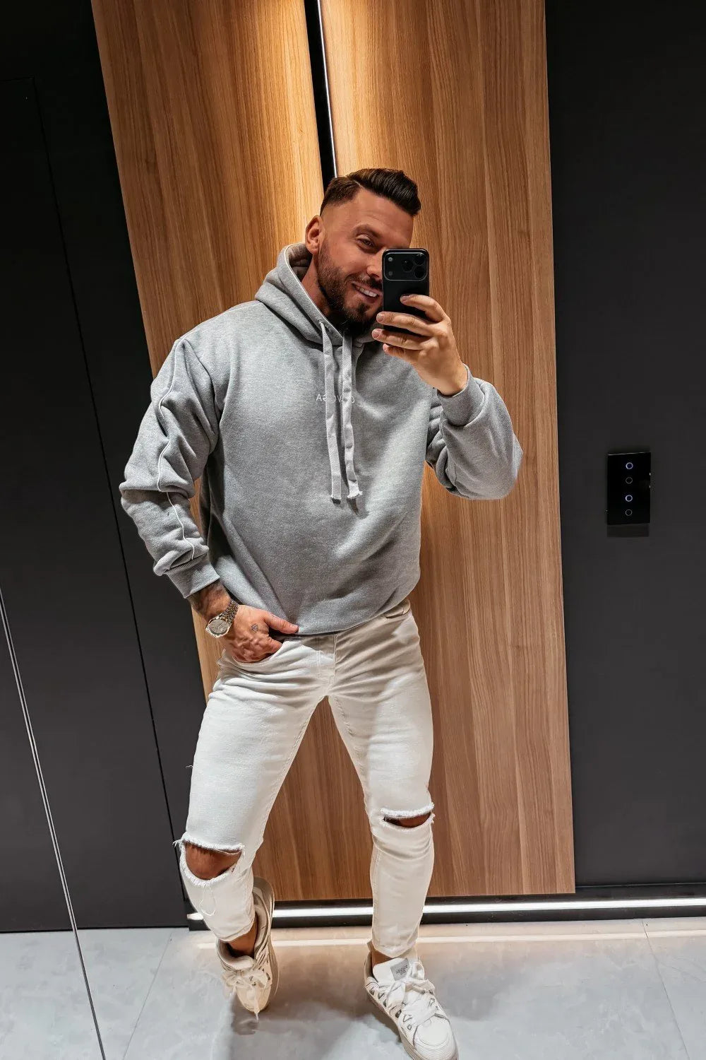 Olavoga Money Pullover