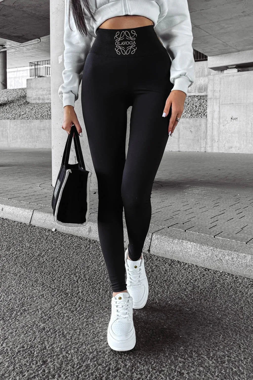 Olavoga Noir Leggings