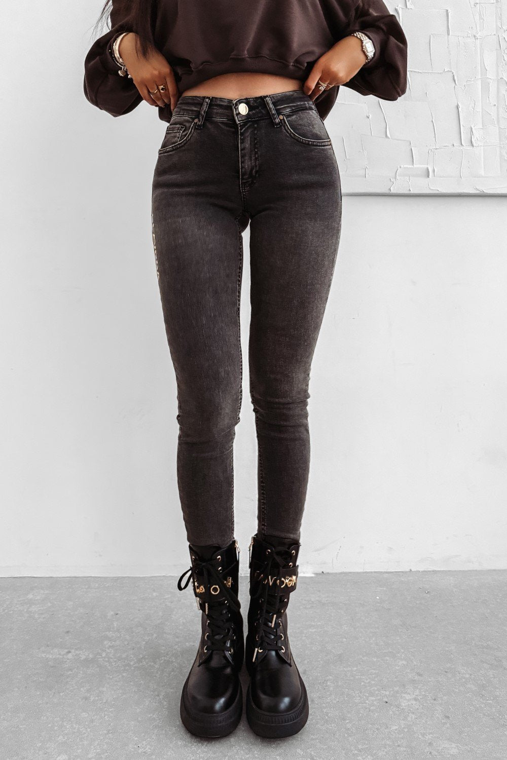 Olavoga Noon nadrág