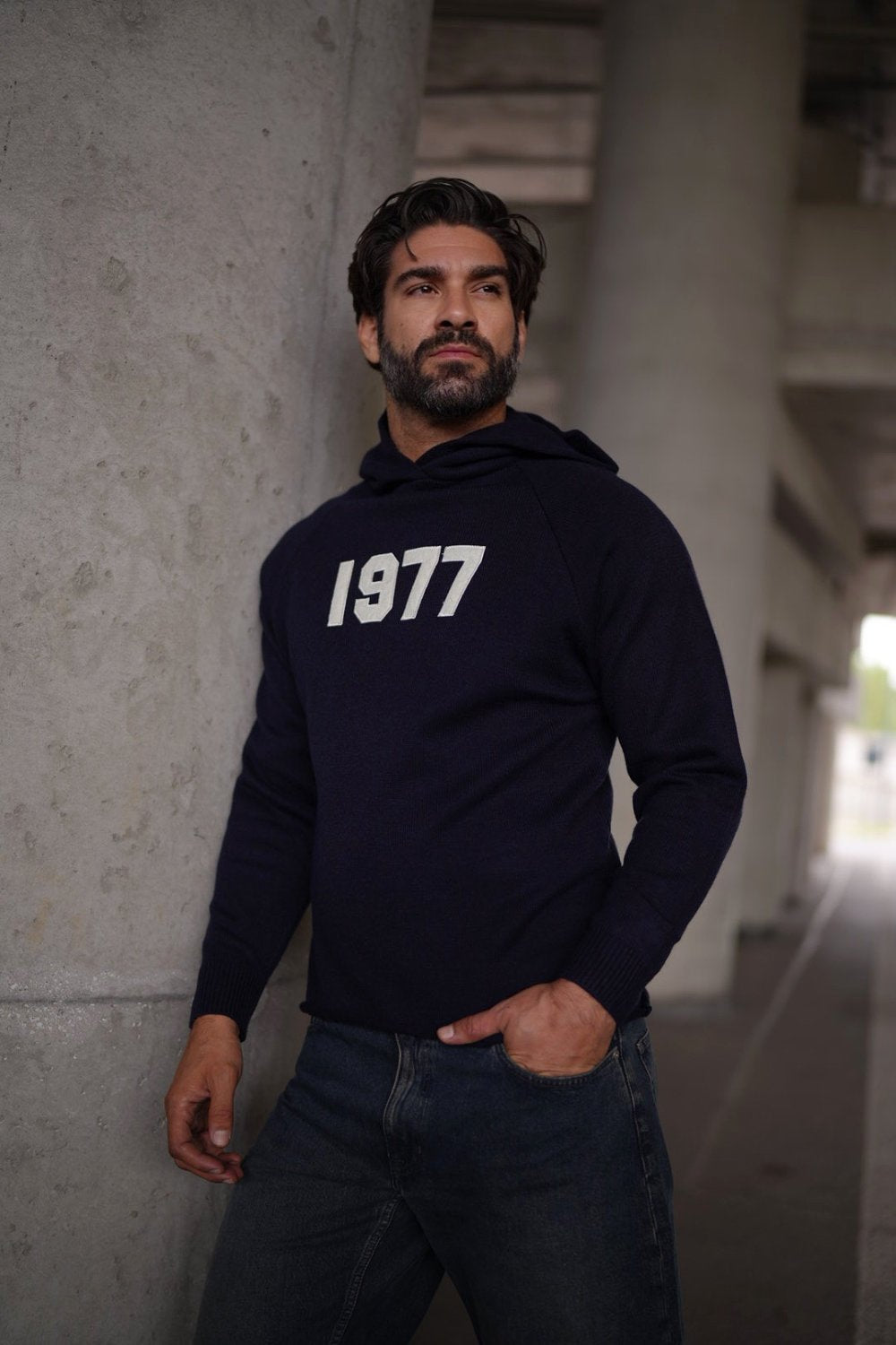 Olavoga Uniqs sweter