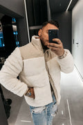 Olivgrüne Vaas-Jacke